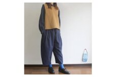 北鎌倉のアトリエよりお届け　コットンリネンのおさんぽパンツ【カラー：紺】