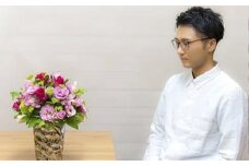 【お花の定期便】「季節毎」に届く、旬のアレンジメント Sサイズ（4回お届け）【「季節毎」に届く、旬のアレンジメント 世界らん展 フラワードリームジャパンカップ 国内主要コンテスト受賞 贈り物 神奈川県 小田原市 】