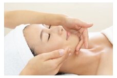【女性限定最高級エステ】極上Angel Healing　全身＆お顔＆ヘッドスパ【 エステ 神奈川県 小田原市 】