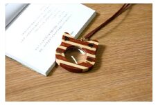 【箱根寄木細工　ペンダントルーペ　ねこ】手軽で可愛い便利なネックレス【 ルーペ 神奈川県 小田原市 】