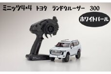 No.899 ミニッツ4×4　トヨタ　ランドクルーザー　300　ホワイトパール ／ 車 ラジコン 神奈川県