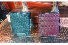 印傳（鹿革）のショート財布　唐草牡丹