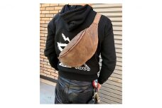 拘りの牛革ハンドメイドボディーバッグ（オリーブ）