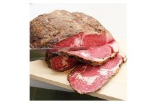 国産牛ロースローストビーフブロック約1kg＜レホール(西洋わさび)・ソース付き＞【1055833】
