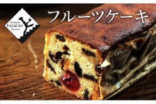 フルーツケーキ