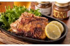 松乃井酒造場の酒かす入りジャークシーズニングと越乃鶏のジャークチキンセット