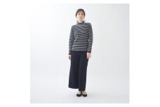 ハイネック リブニット ブラック×グレー ボーダー サイズフリー レディース 服 ファッション おしゃれ 日本製 春 秋 冬 無地 贈り物 祝い 誕生日 卒業 プレゼント ギフト クリスマス 新潟県 見附市