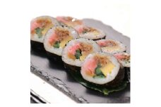 新潟名物くるみ入り太巻