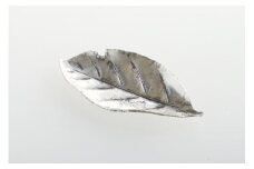 箸置き「木の葉」ANTIQUE SILVER FC024023
