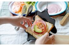 耳まで焼けるホットサンドメーカー ポリゴン【 食パン1枚からOK 着脱式 ガス火専用 収納袋付き 日本製 燕三条製 調理器具 キッチン用品 アウトドア用品 キャンプ用品 バーベキュー [apod] 】 FC010257