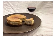 黒トリュフのチーズケーキ FC009058