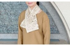 シルク100％ アラベスク柄ショートマフラー アイボリー 新潟県 五泉市 有限会社田中刺繍