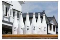八海山 「雪室貯蔵三年酒 純米大吟醸」四合瓶 6本セット