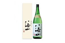 純米大吟醸 八海山 1800ml 専用化粧箱入り