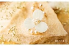 淡水パールとオパールの花弁のお花ブローチとイヤリング×各1点【1479520】