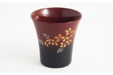 金沢漆器　ぐい呑み　加賀蒔絵　曙杯　萩