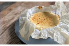 芳醇な白いバスクチーズケーキ（15cm）