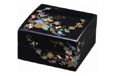 輪島塗　宝石箱（華蒔絵）