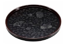輪島塗　丸盆（宝相華沈黒、溜）