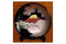 輪島塗〈大藤漆器店〉飾皿　尺　桜に富士沈金［髙島屋選定品］