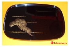輪島塗〈大藤漆器店〉小判盆（尺二）　溜　金箔松沈金 [高島屋選定品]