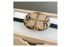 花菱蒔絵べっ甲帯留め