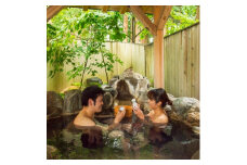 ＜休前日を除く平日限定＞一度やってみたかった＜貸切露天風呂で桶酒＞＜白山いろり炭火膳＞ペア宿泊券【1040251】
