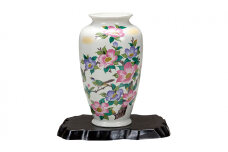 [№5784-1107]九谷焼　8号花瓶　花鳥（台付）