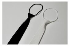 ベルベット技術を用いた装着簡単お洒落なネクタイ（白・黒 2本セット）
