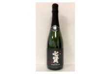 山梨県産スパークリング日本酒　山ノ霞(720ml)【1202616】