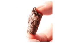 ＜Do＿goods＞縄文時代の神々を身近に　神像筒形土器の純銅ミニオブジェ　659-316_goods＞縄文時代の神々を身近に　神像筒形土器の純銅ミニオブジェ　659-316【1490531】