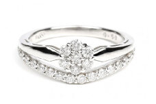 【サイズ：14号】〈 甲府ジュエリー 〉0.5CT プラチナ ダイヤモンド リング Ｒ3778DI-P2