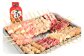 画像は、”焼き鳥のやまもと”の販売車で焼いている様子です。