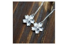 ピアス 桜 プラチナ PT900 計0.04ct アメリカン 揺れるピアス チェーン さくら模様 和風 両耳用ピアス ジュエリー【f101-pt】 ALPAZ124