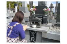 お墓掃除代行サービス　[山梨 お墓 掃除 代行]