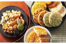 【シャトレーゼ】 米菓詰め合わせ 30袋 揚げ餅 （塩・焼きとうもろこし） あられ （青のりサラダ）　ふっくら焼　（醤油・塩・わさび海苔・カレー・ねぎ味噌）　吹き寄せ六煎 