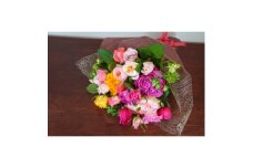長野県中野市「バラのまち」の花束 (バラの花:25～30本 ラッピングあり)【1230414】