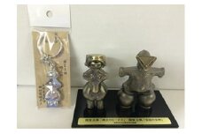 ＜日本最古の国宝土偶＞「縄文のビーナス・仮面の女神」レプリカと「縄文のビーナス」キーホルダーセット【1422548】