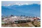 塩尻駅西口のぶどう棚で栽培・収穫したワイン。みずなら樽も塩尻市産です。