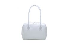 ＜濱野皮革工藝のセレブミニボストンバッグ＞華やかなかわいらしいボストンバッグです。(ホワイト)【1103302】