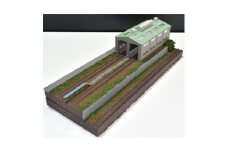 Nゲージ 鉄道模型ジオラマ展示台40×15cm ひな壇 複線機関庫3線路【1592886】