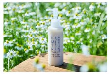 華密恋 ナチュラルモイストクレンジング 120mL [カミツレ研究所 長野県 池田町 48110795] カミツレン カミツレ クレンジング