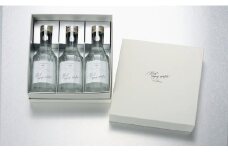「美食旨口水」翠-SUY- ナチュラルミネラルウォーター 300ml×3本　化粧箱入り/長野県白馬村　天然水　白馬の名水　高級天然水　食事に合う水　プレミアムウォーター　お取り寄せ　ギフト【F0490535-B】