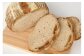 フランス語で田舎パンを意味するカンパーニュは、フランスの代表的な食事パンで、ずっしりした食べごたえが特徴です。