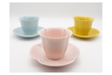 フローラ カップアンドソーサー 3客セット(ピンク、ブルー、イエロー)
