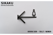 【秋の大感謝祭開催中！飛騨牛が抽選で当たる】ARROW SIGN(矢印型案内ボード) Toilet /WOMEN