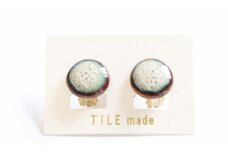 【美濃焼】 黄緑むら タイル イヤリング 直径15mm 瑞浪市 / TILEmade タイル アクセサリー ハンドメイド [AZCD026]