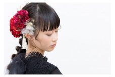 762 コサージュと髪飾りのフラワーアクセサリーセット（レッド系）