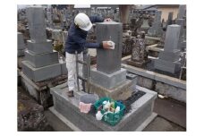 《お墓のプロが伺います》飛騨市お墓のお掃除サービス
