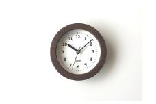 【A-99-B】KATOMOKU　置き掛け兼用木枠電波時計　丸(ブラウン) インテリア 寝具 収納  置き時計 掛け時計  掛け時計 15000円